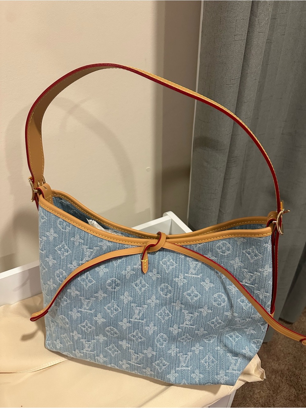 Louis Vuitton CarryAll MM